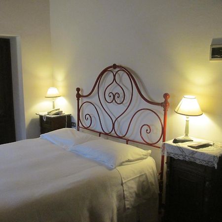 Albergo Il Colombaio Кастелина ин Шианти Номер фото