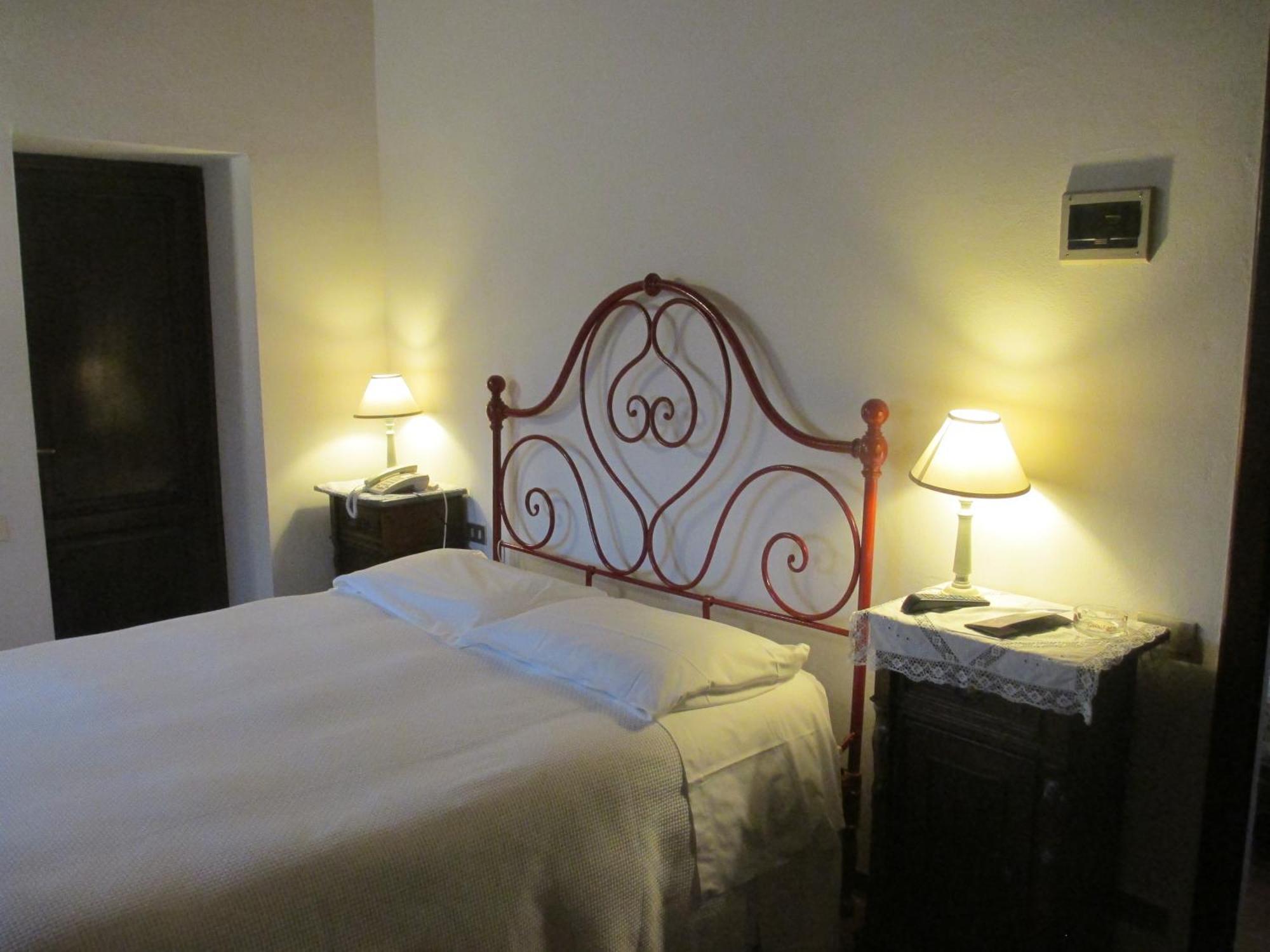 Albergo Il Colombaio Кастелина ин Шианти Номер фото