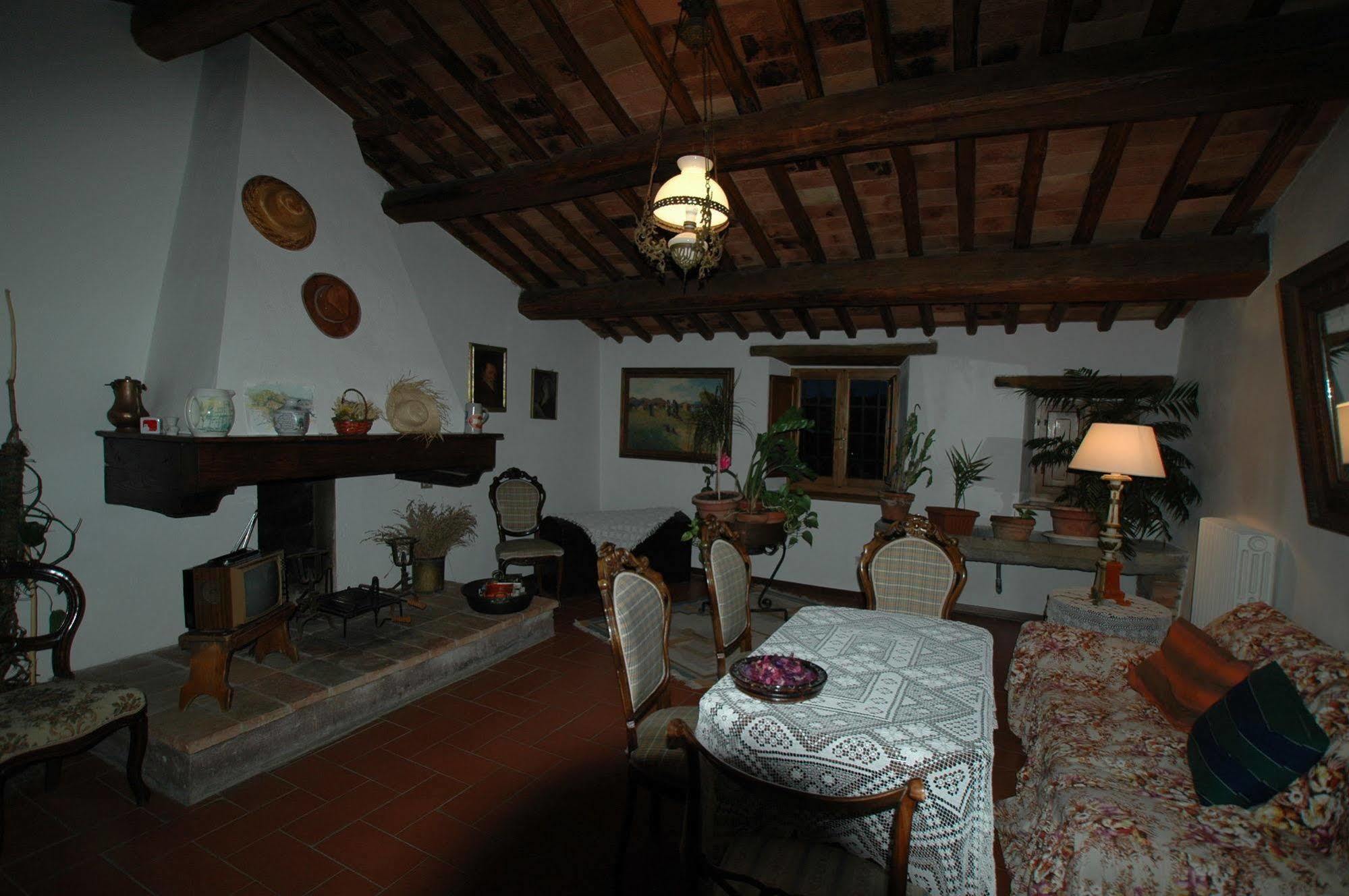 Albergo Il Colombaio Кастелина ин Шианти Экстерьер фото